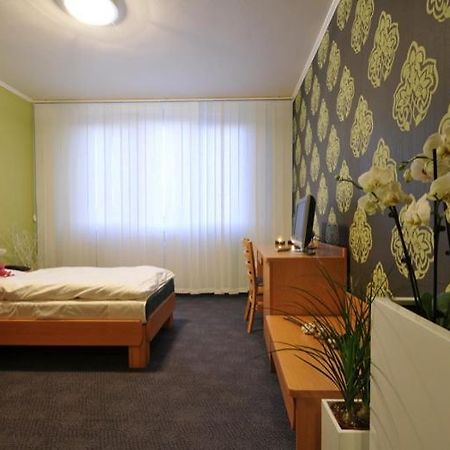 Hotel Luna Garamszentkereszt Kültér fotó